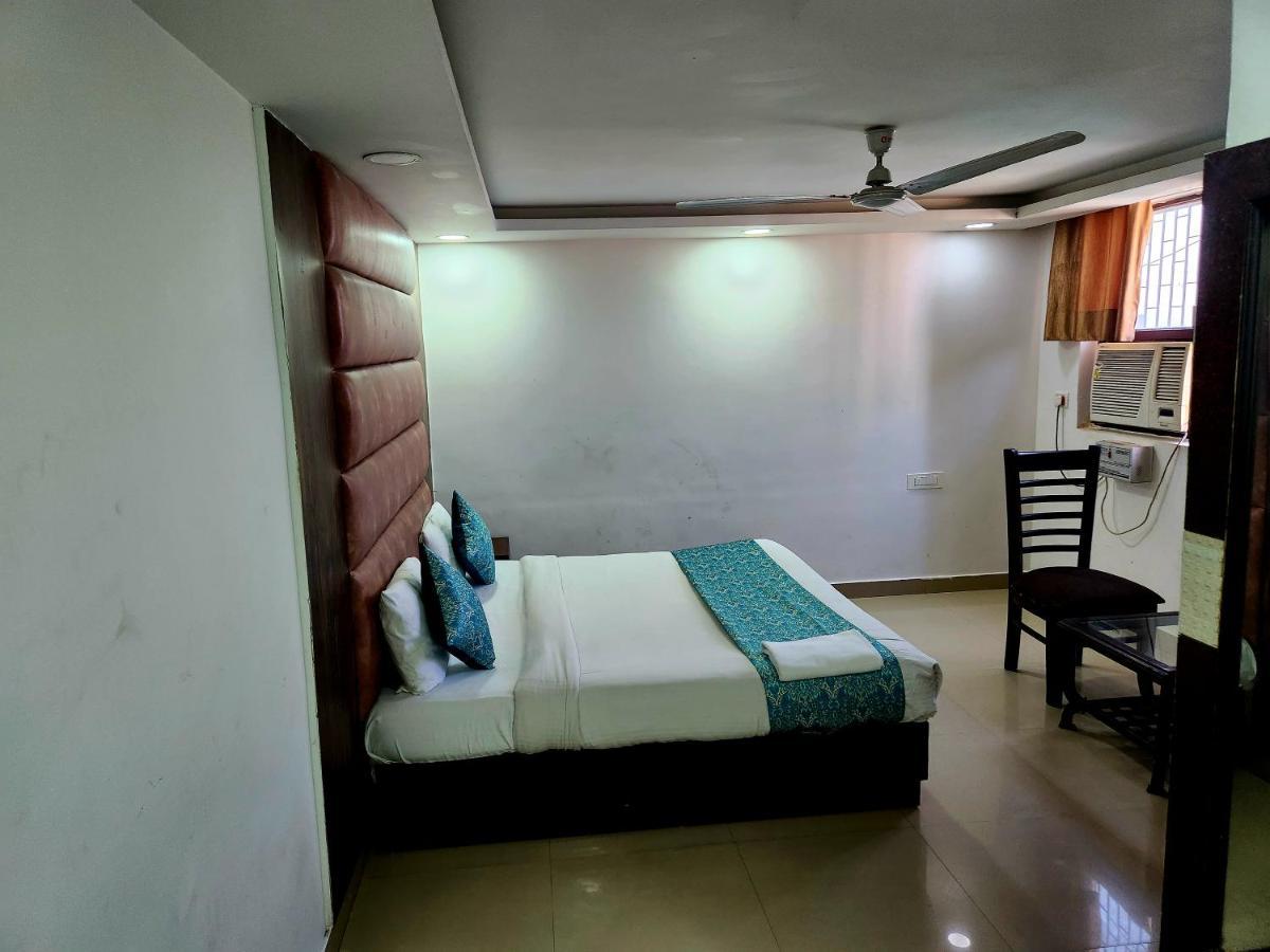 Hotel Krone Near Igi Airport Delhi New Delhi Bagian luar foto