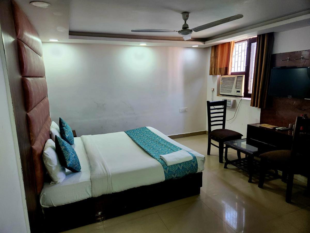 Hotel Krone Near Igi Airport Delhi New Delhi Bagian luar foto