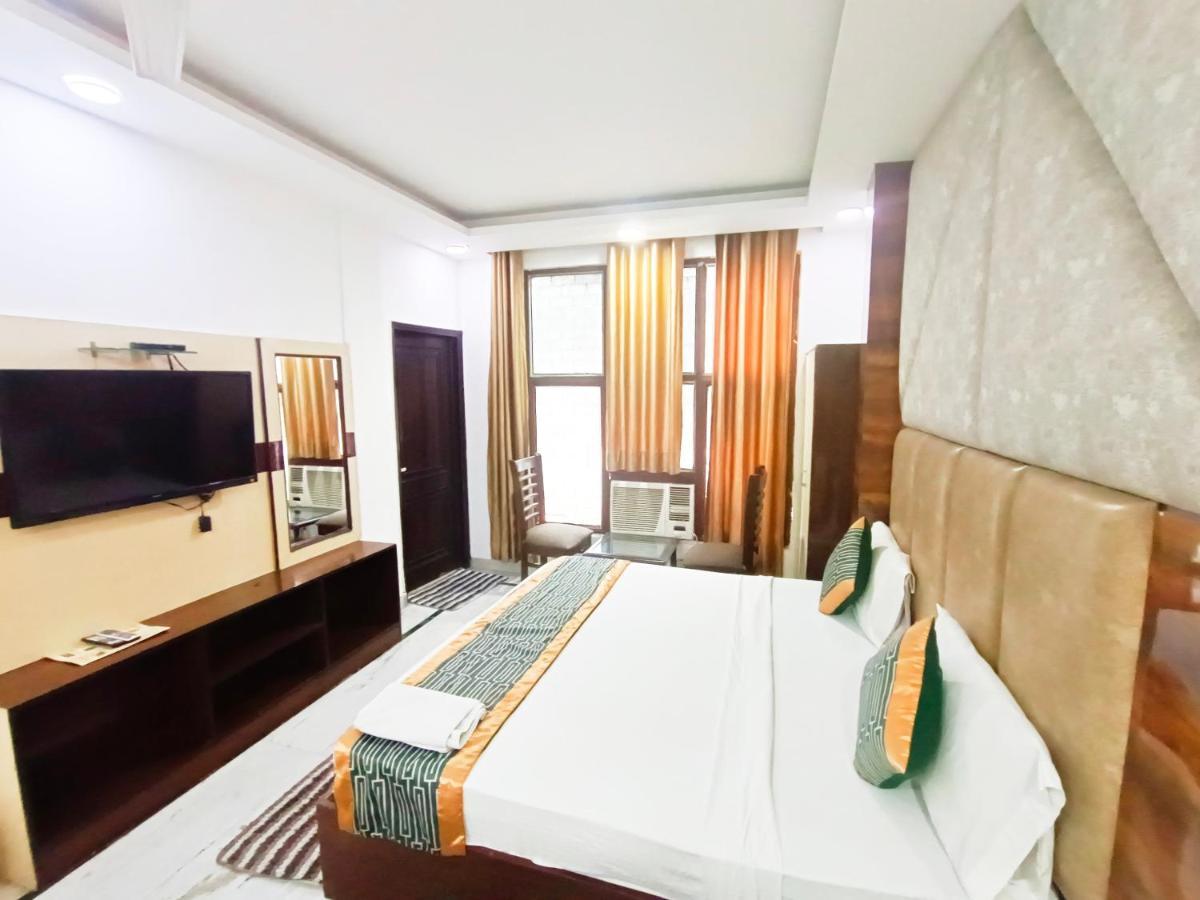 Hotel Krone Near Igi Airport Delhi New Delhi Bagian luar foto