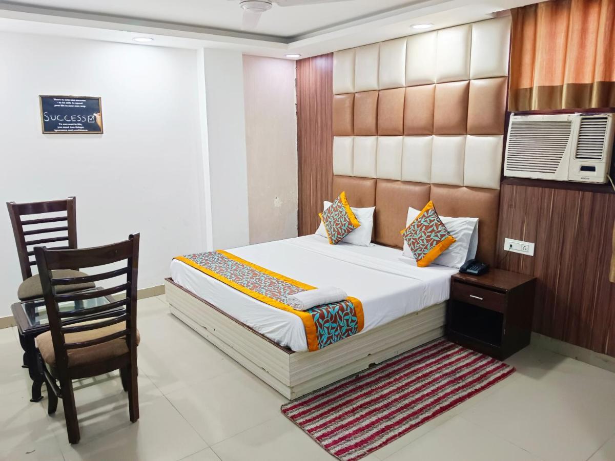 Hotel Krone Near Igi Airport Delhi New Delhi Bagian luar foto