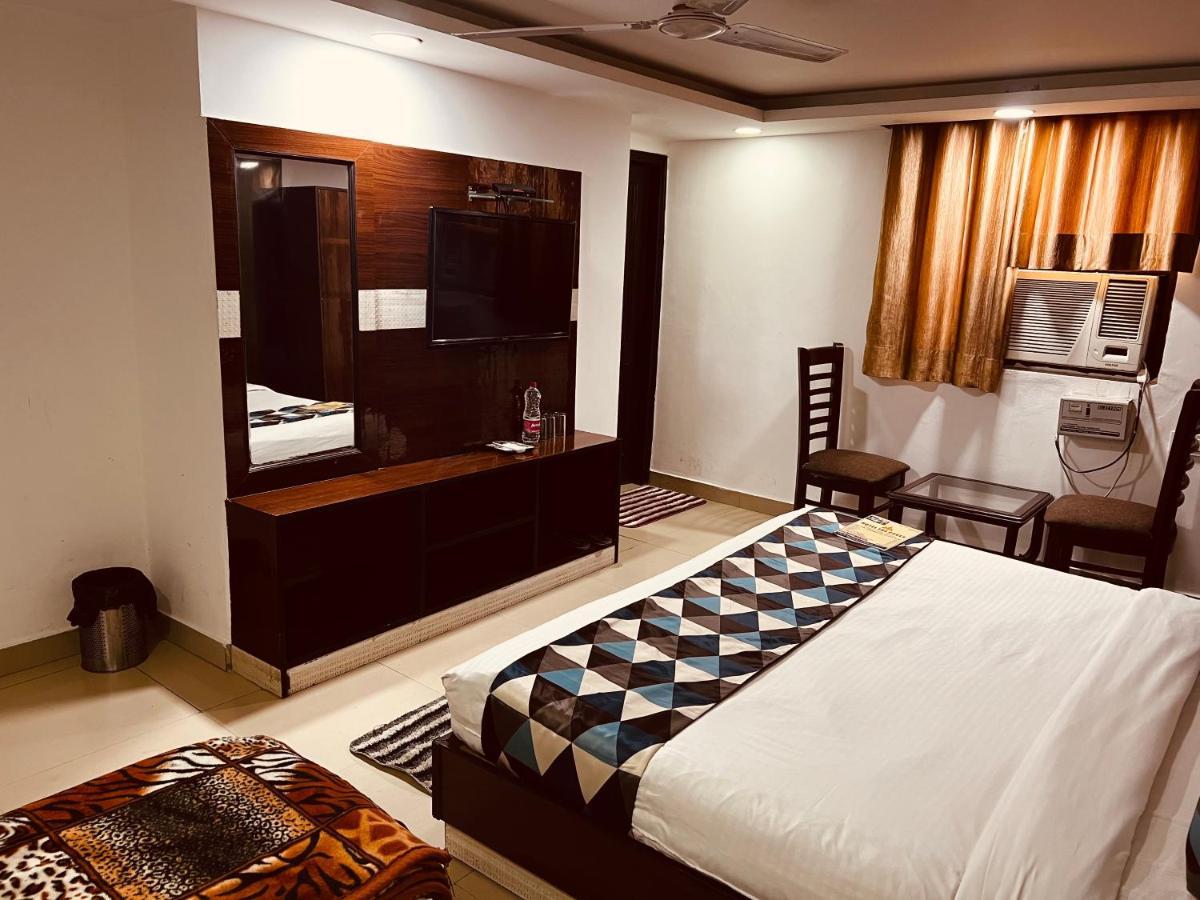 Hotel Krone Near Igi Airport Delhi New Delhi Bagian luar foto